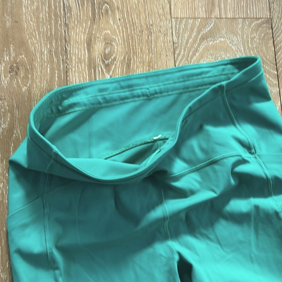 Lululemon 23" Swift Speed Crop - Picture 11 of 15